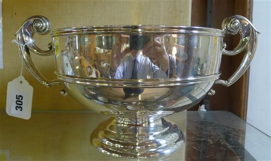 Silver circular pedestal rose bowl, Sheffield 1936, James Deakin & Sons